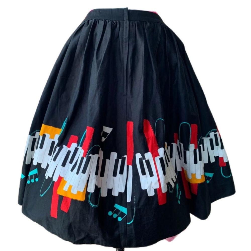 Collectif Vintage Womens Black & Piano Keys Design Flared Skirt Size 4 (… - Picture 2 of 11
